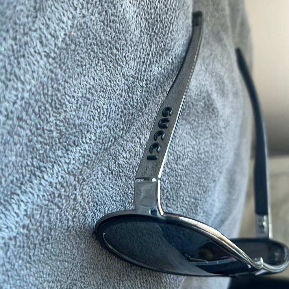 2010 Gucci sunglasses unisex